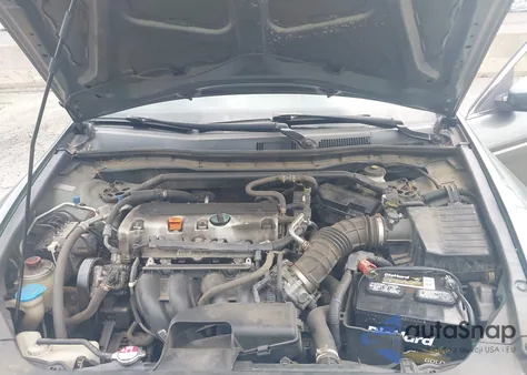 2010 Honda Accord 2.4 Ex-L из США, поврежденный, VIN 1HGCP2F87AA003461